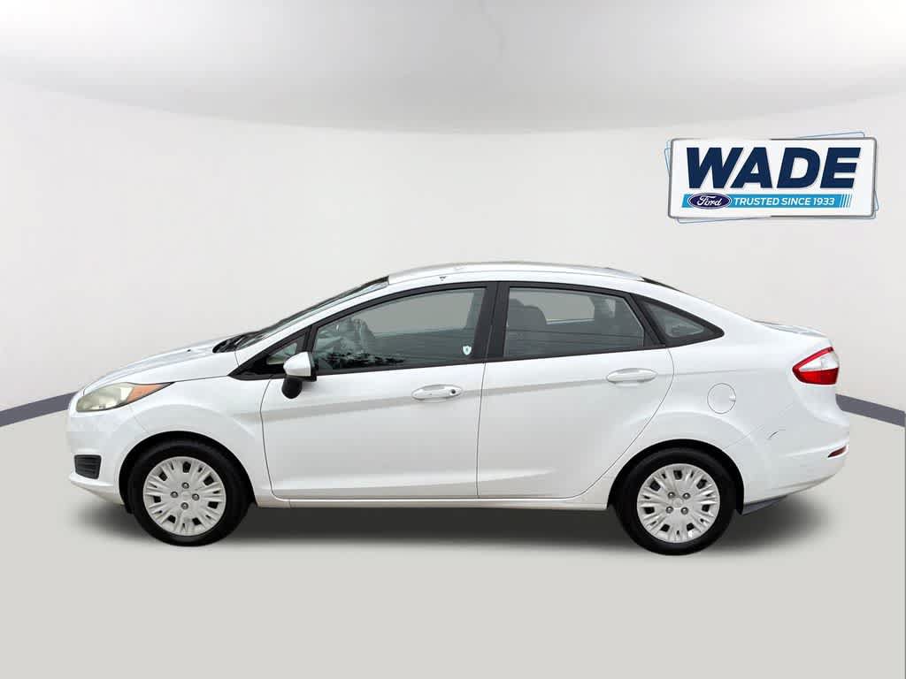Used 2015 Ford Fiesta S FWD image 8