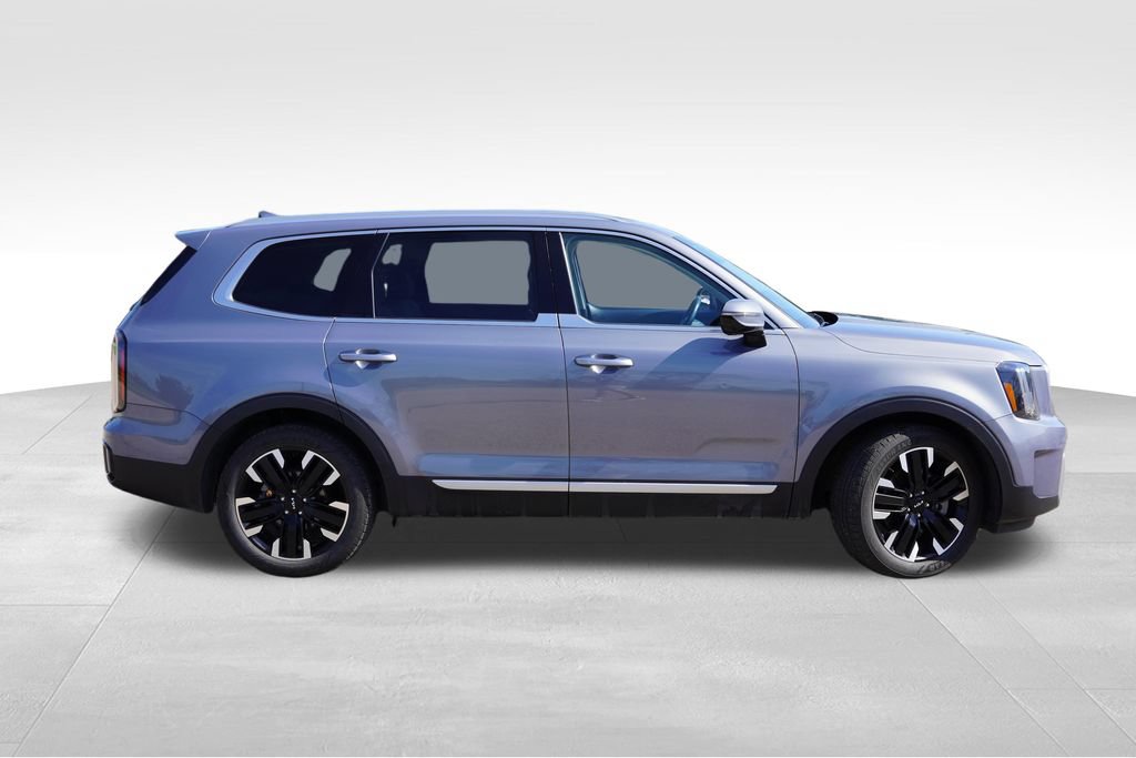 Used 2023 Kia Telluride SX Prestige AWD/4WD image 3