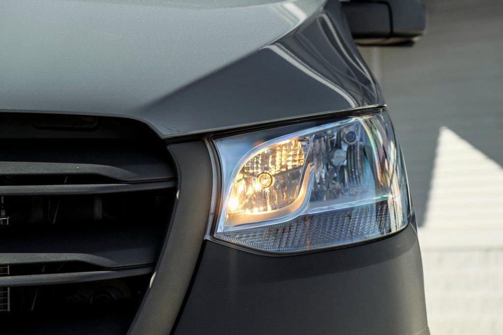 Used 2026 Mercedes-Benz Sprinter 2500 image 6