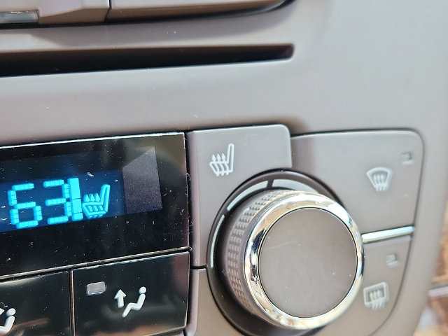 Used 2012 Buick Regal Leather FWD image 21