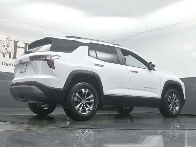 New 2026 Chevrolet Equinox LT image 11