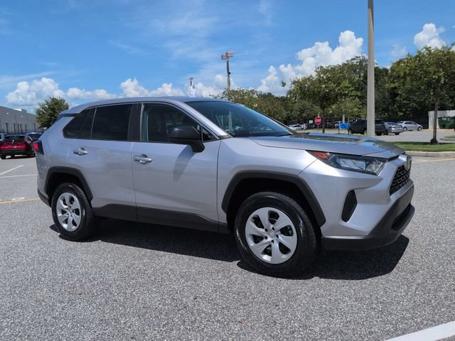 Certified 2022 Toyota RAV4 LE FWD image 2