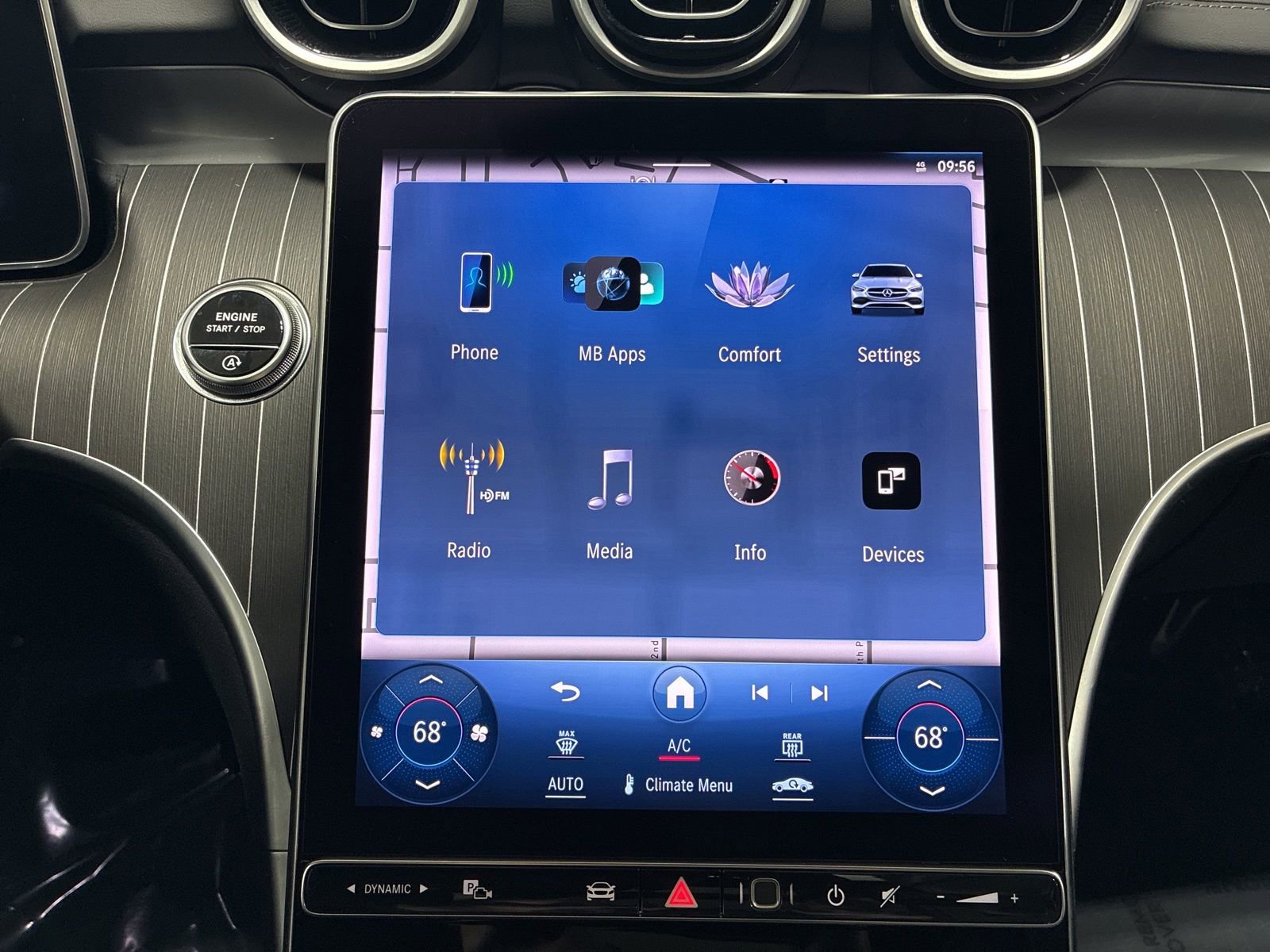 Used 2024 Mercedes-Benz C 300 4MATIC Sedan image 22