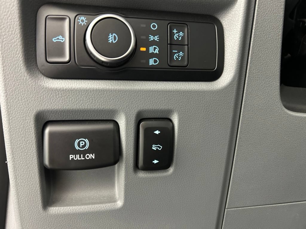 Used 2022 Ford F150 Lariat AWD/4WD image 16