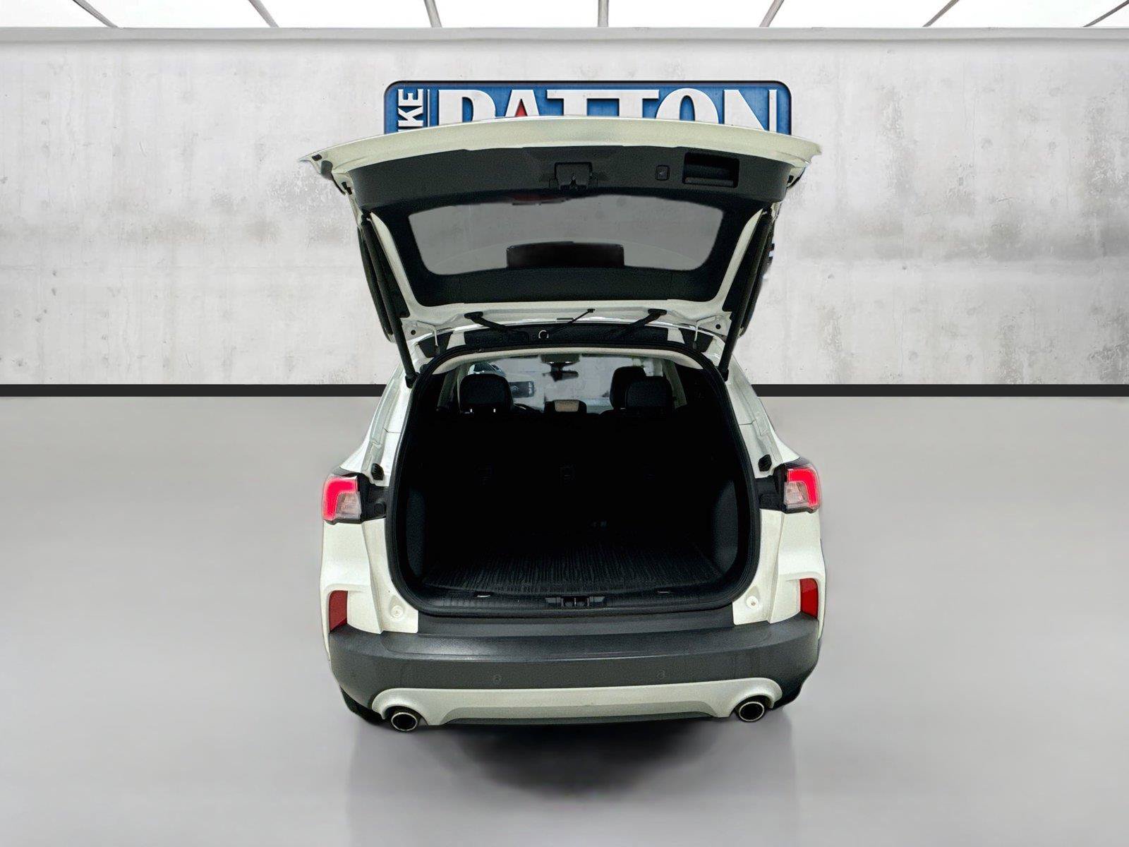 Used 2021 Ford Escape SEL w/ Technology Package FWD image 26