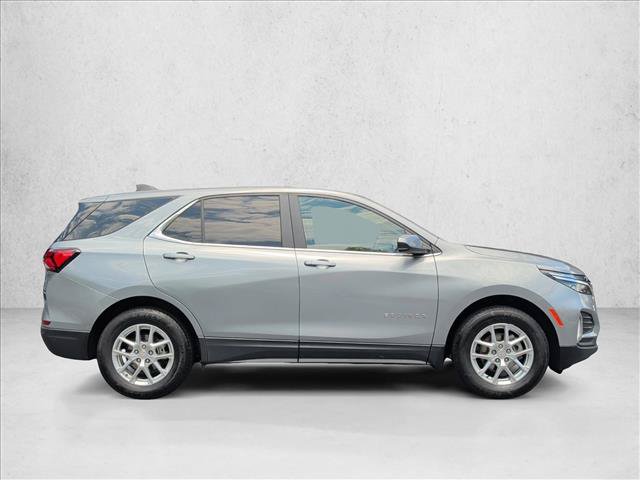 Used 2024 Chevrolet Equinox LT AWD/4WD image 4