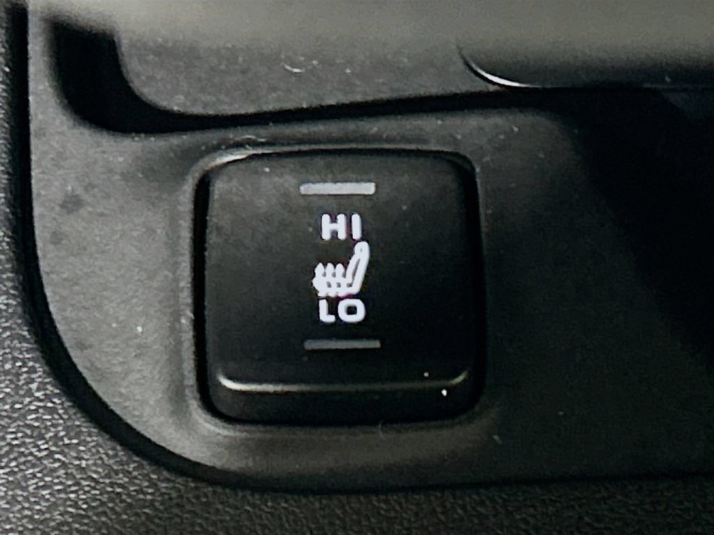 Used 2026 Toyota Corolla SE FWD image 17