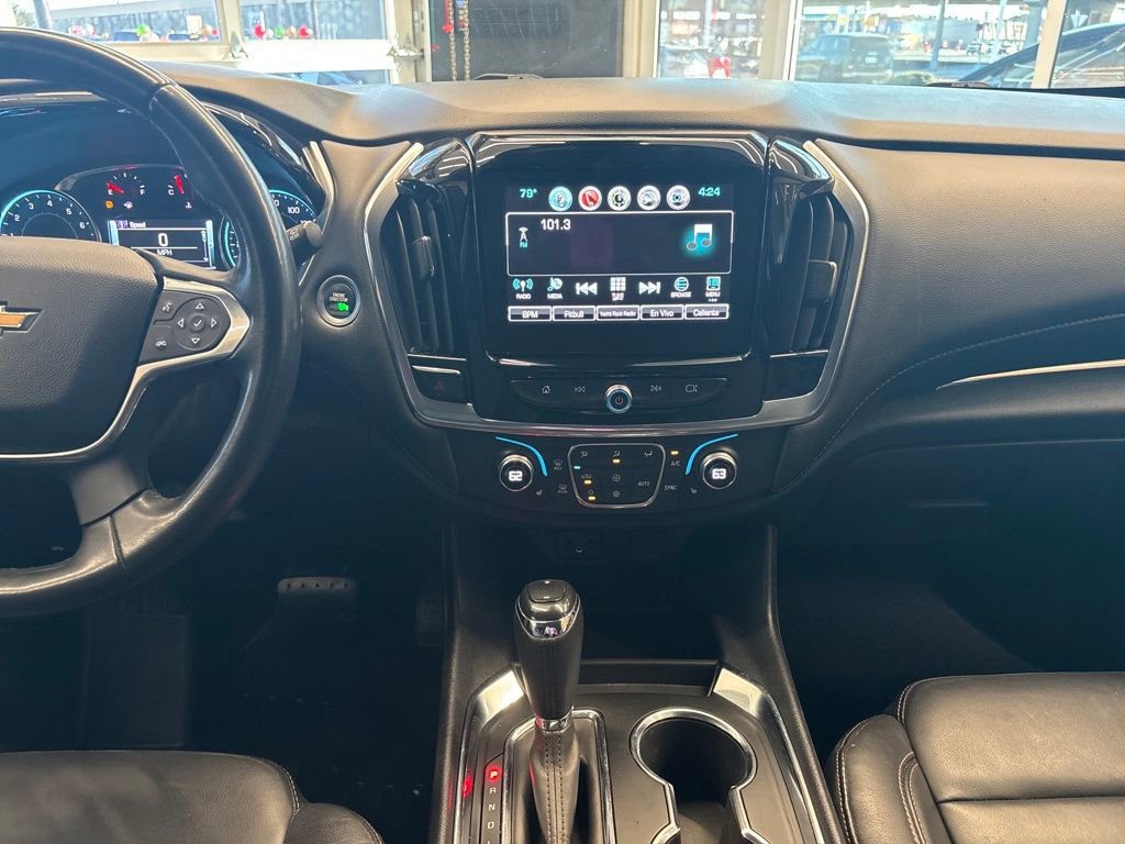 Used 2019 Chevrolet Traverse LT w/ LT Premium Package image 21