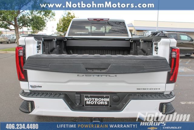Used 2024 GMC Sierra 3500 Denali w/ Denali Reserve Package AWD/4WD image 10