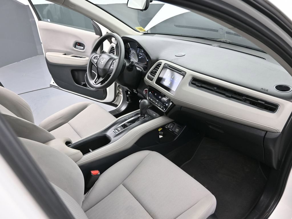 Used 2017 Honda HR-V EX image 21