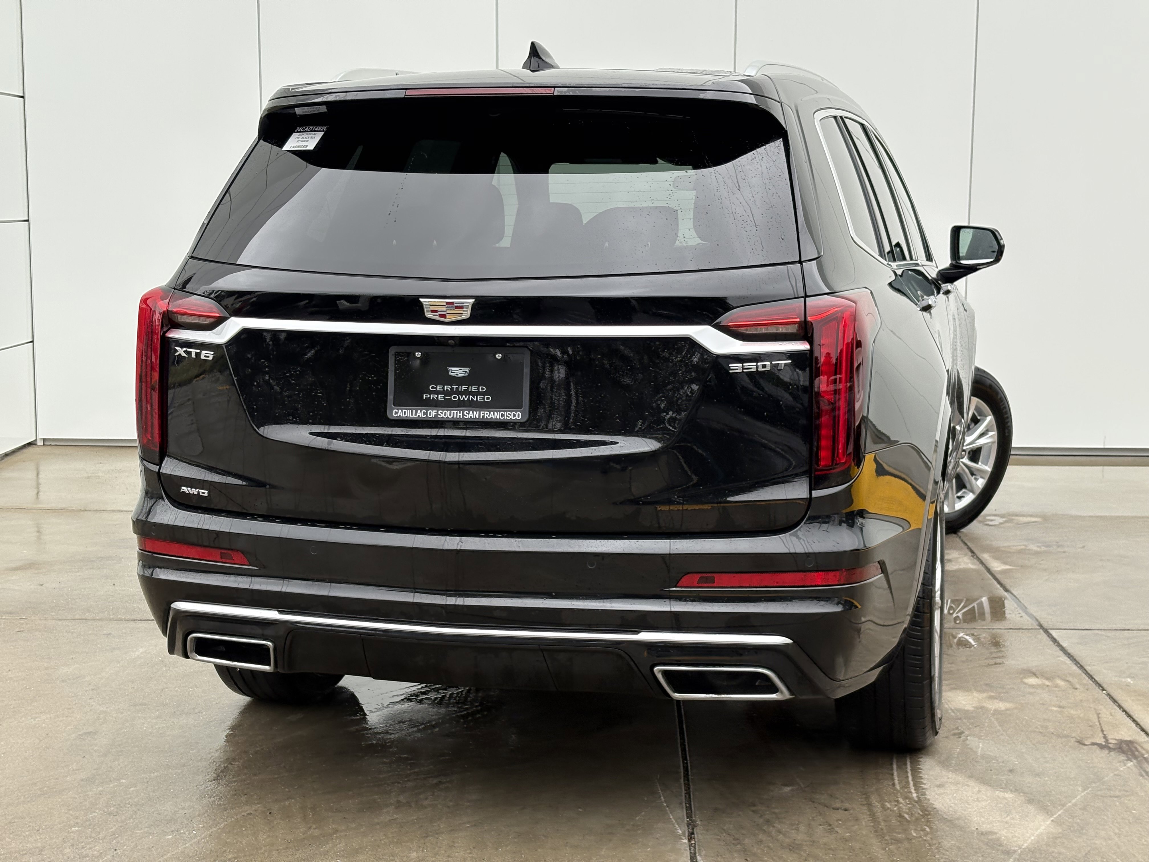 Used 2024 Cadillac XT6 Luxury w/ LPO, Floor Liner Package image 6
