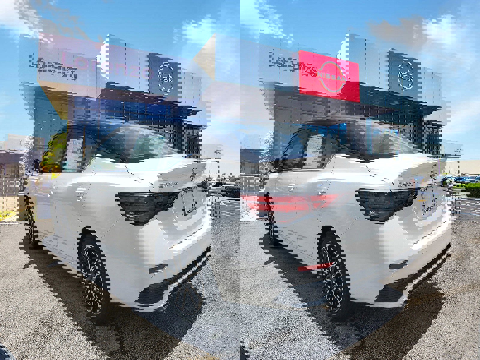 New 2025 Nissan Sentra SR w/ SR Premium Package image 6