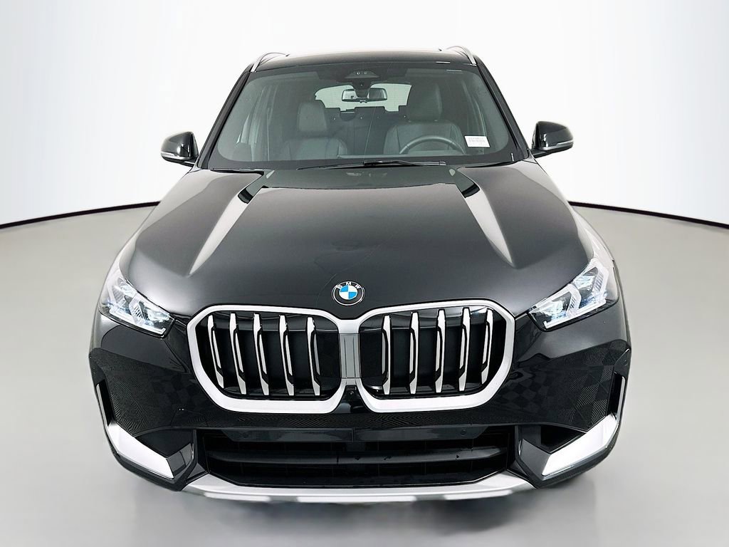 Used 2026 BMW X1 xDrive28i w/ Technology Package image 2