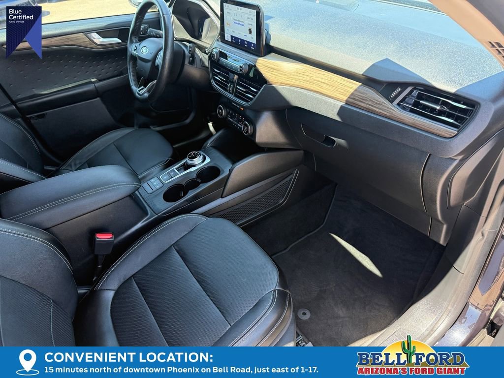 Used 2020 Ford Escape Titanium FWD image 6