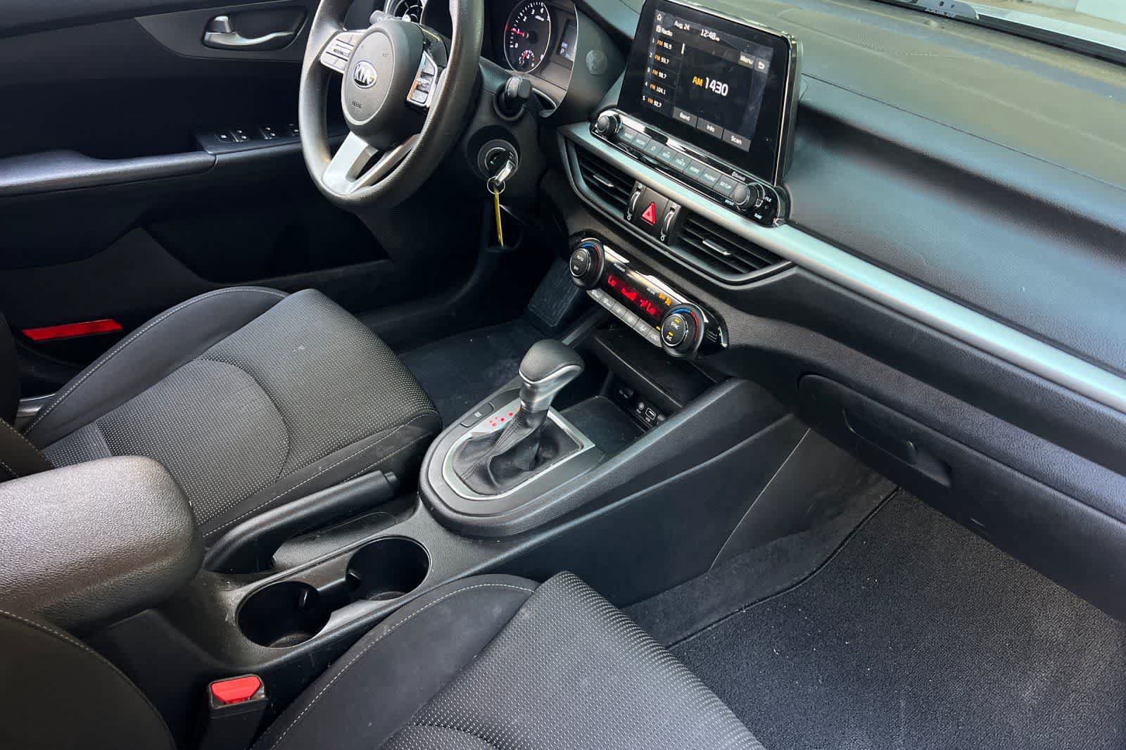 Used 2019 Kia Forte LXS FWD image 17