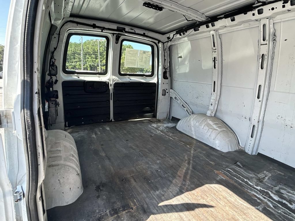 Used 2019 Chevrolet Express 2500 w/ Driver Convenience Package RWD image 13