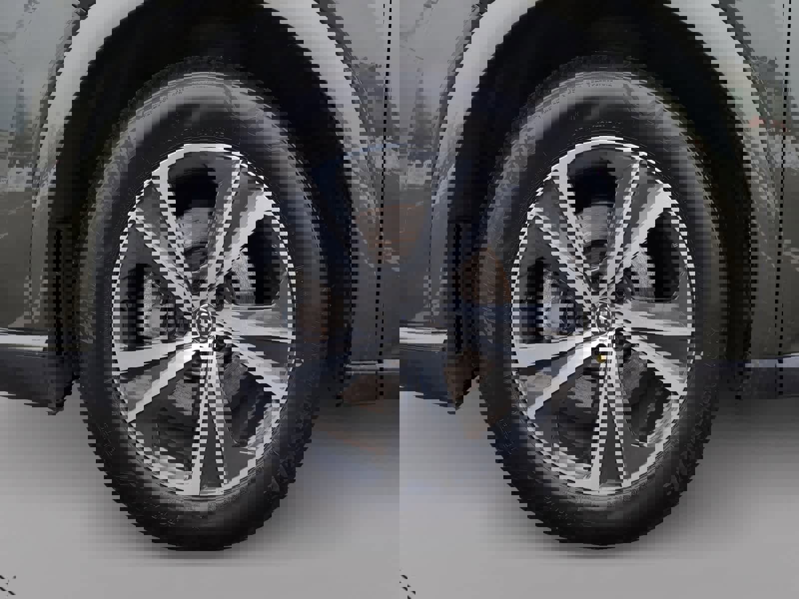 Used 2023 Lexus RX 350 Premium w/ Accessory Package image 9