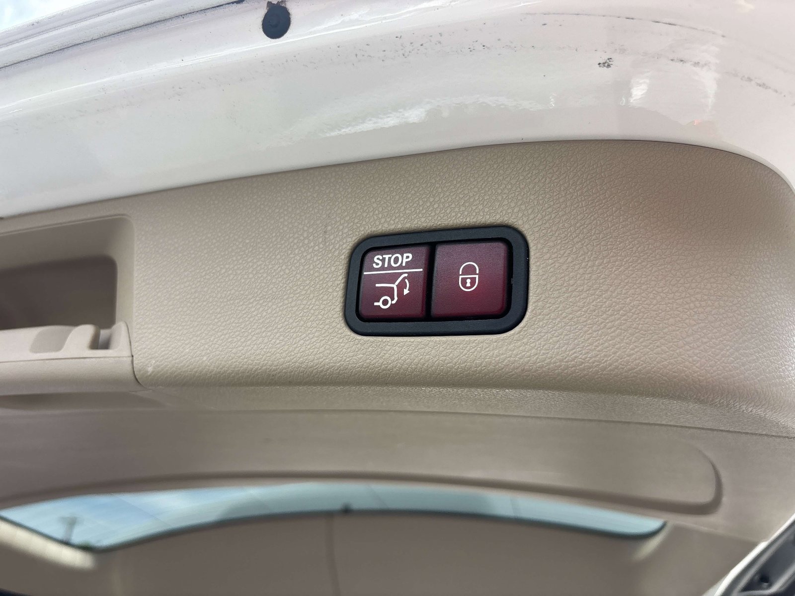 Used 2015 Mercedes-Benz GL 450 4MATIC image 14