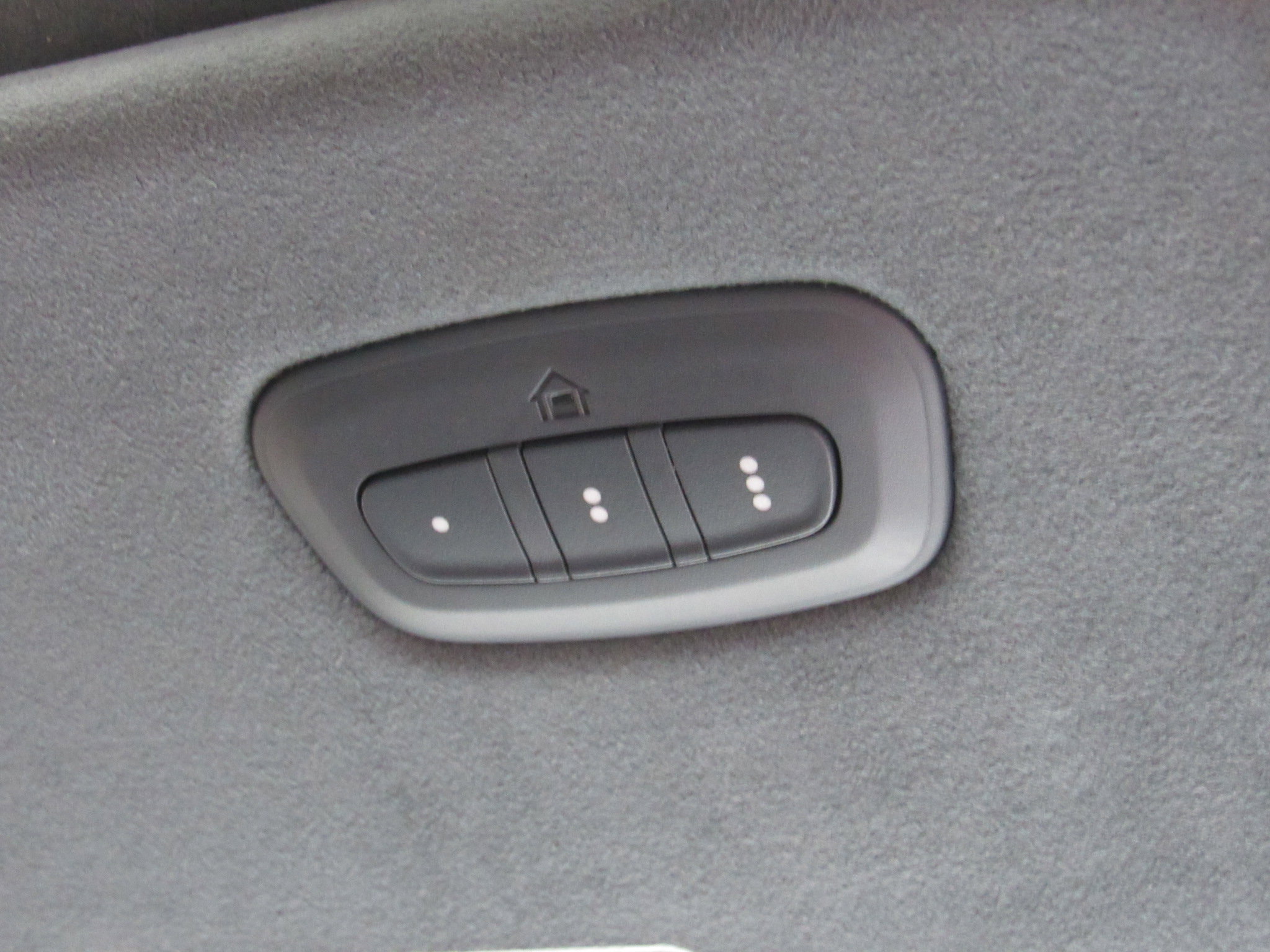 Used 2022 Jeep Grand Wagoneer Series II image 35