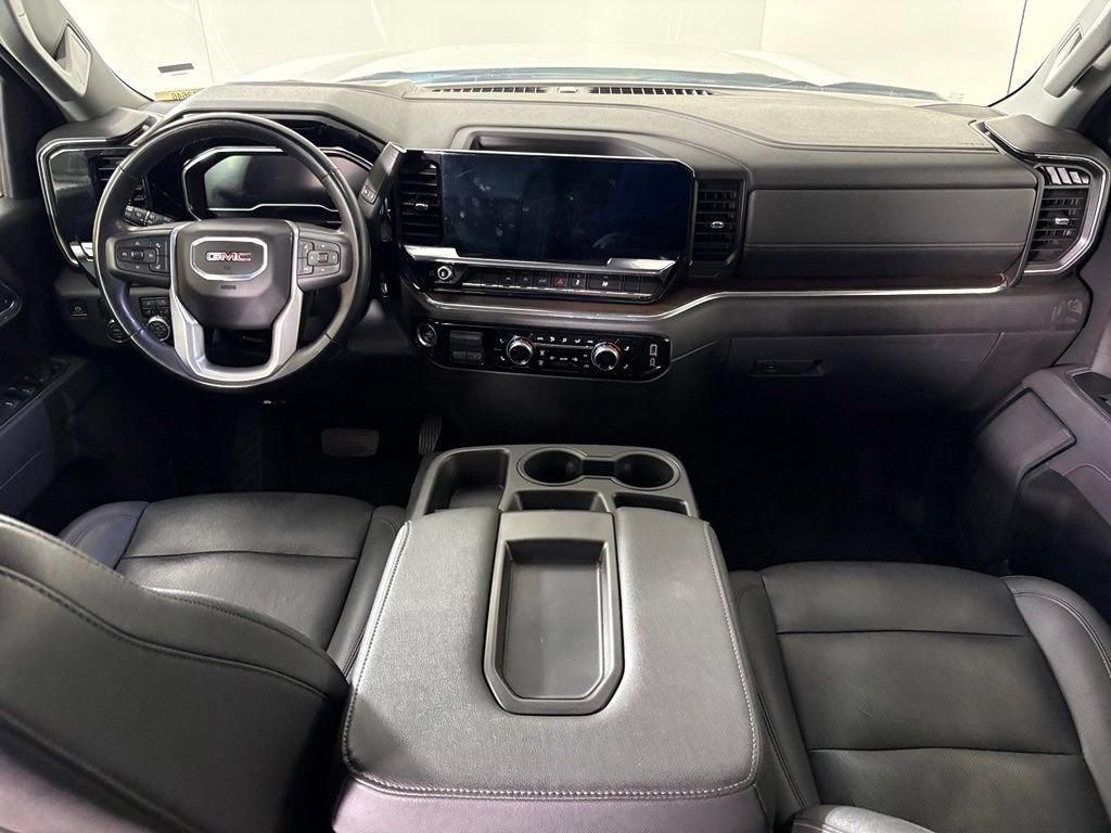 Used 2025 GMC Sierra 1500 SLT RWD image 30