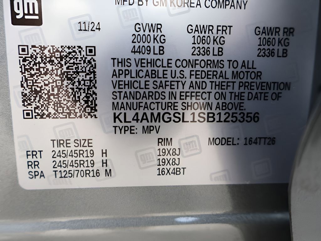 Used 2025 Buick Encore GX Avenir w/ Avenir Convenience Package AWD/4WD image 40