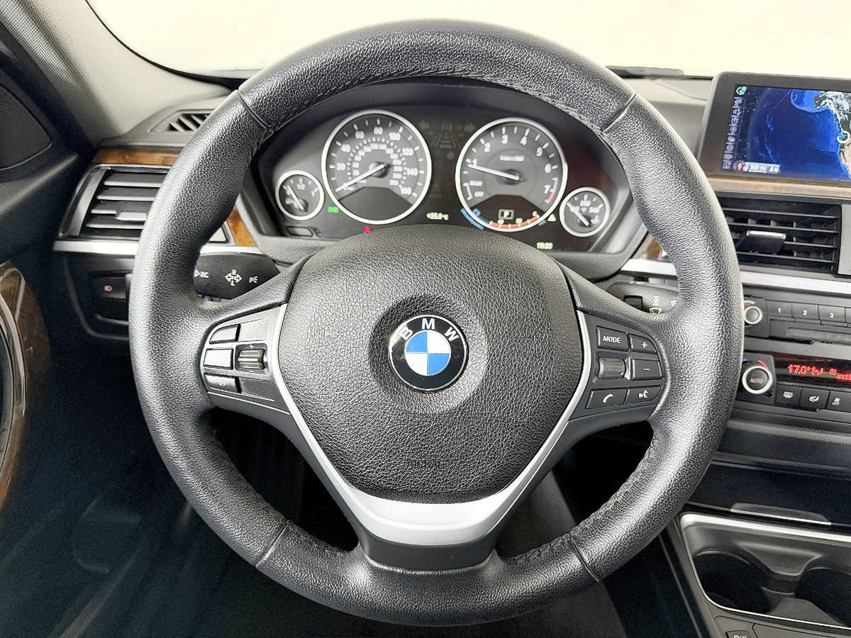 Used 2015 BMW 328i Sedan RWD image 54