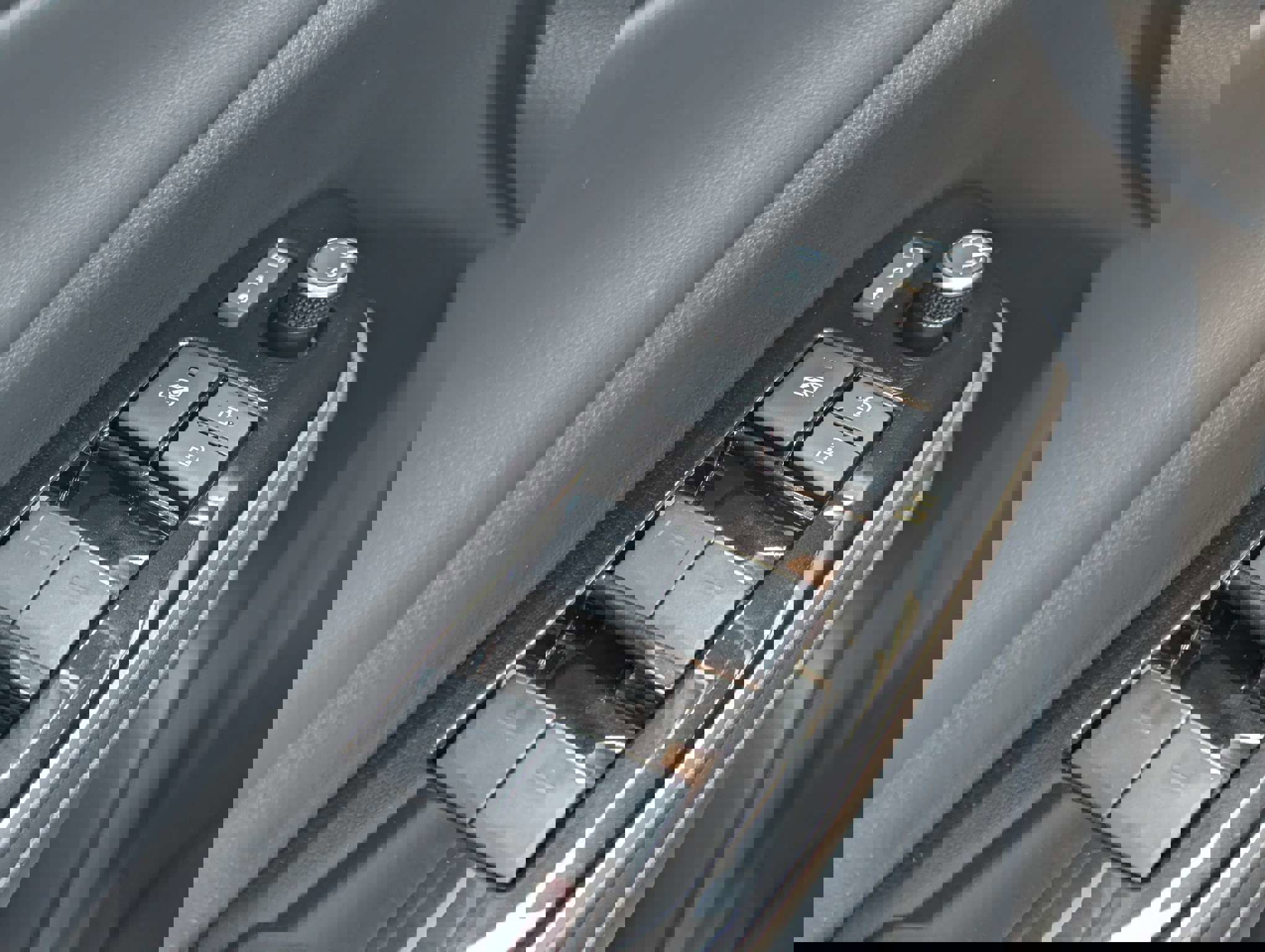 New 2026 Toyota Crown Signia AWD/4WD image 25