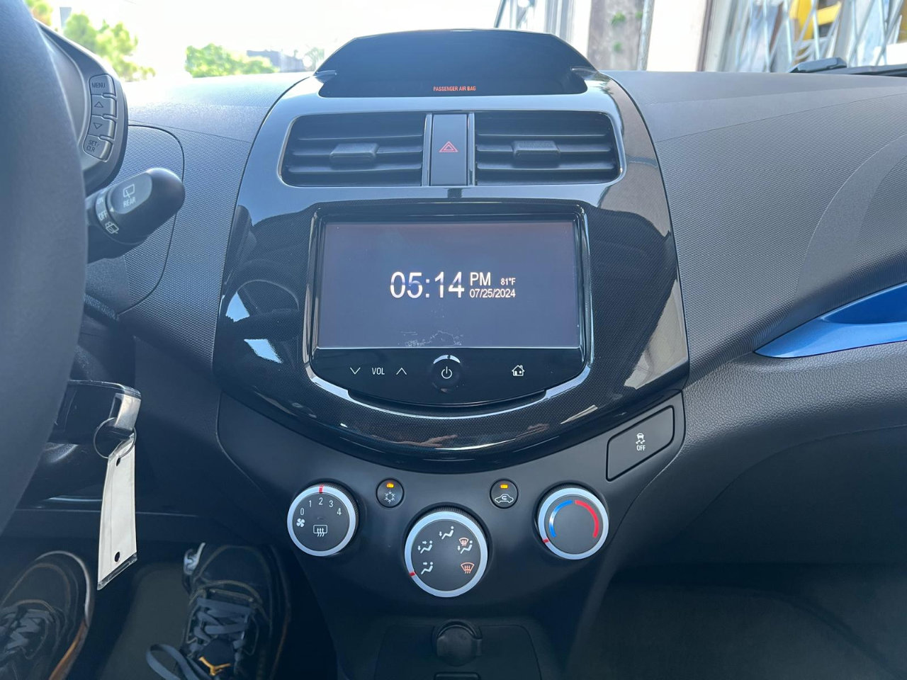 Used 2013 Chevrolet Spark LT image 21