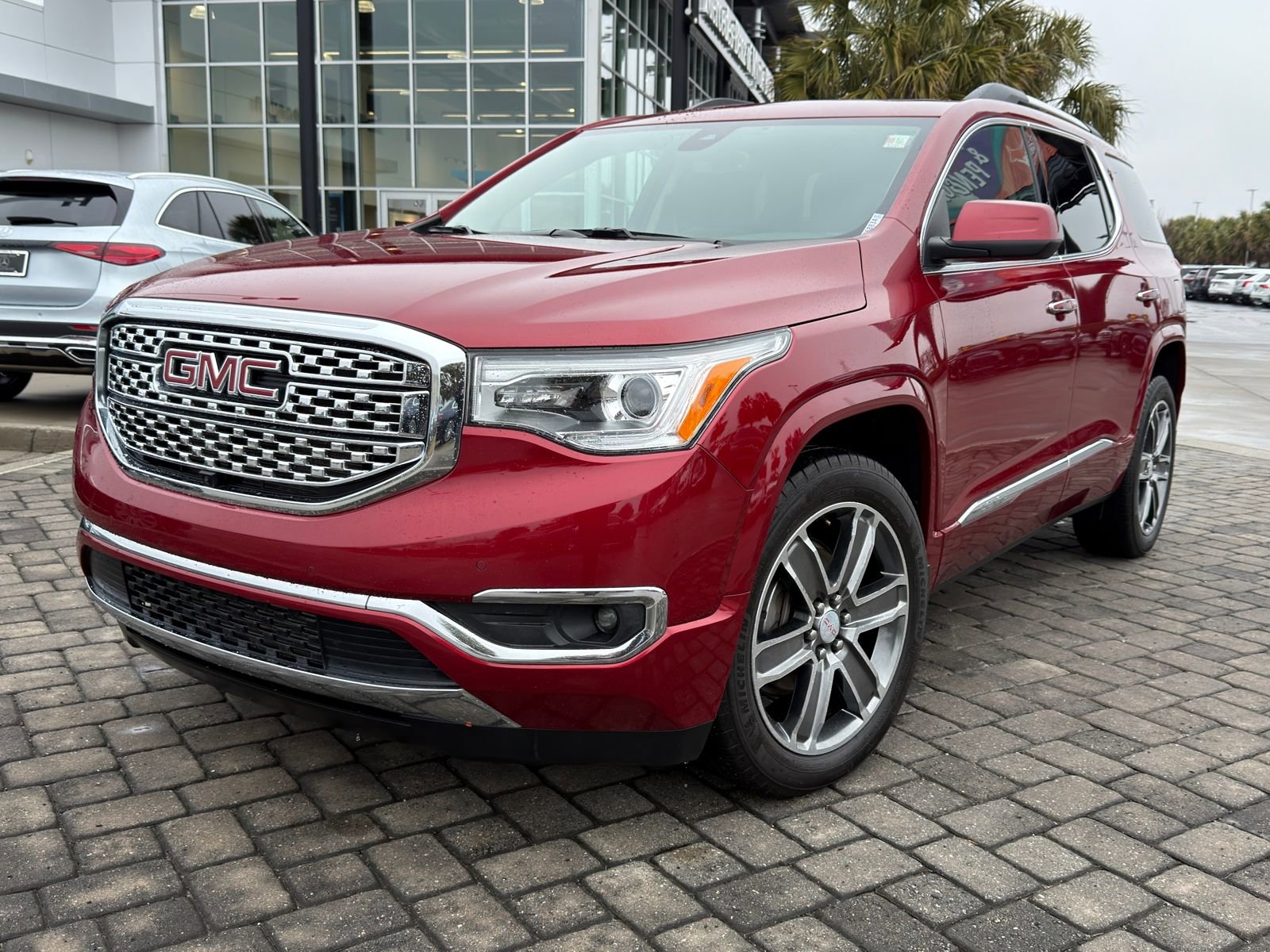 Used 2019 GMC Acadia Denali w/ Technology Package 360° Tour