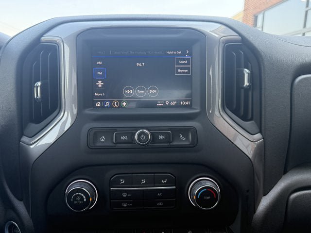 Used 2022 Chevrolet Silverado 1500 Custom Trail Boss AWD/4WD image 27
