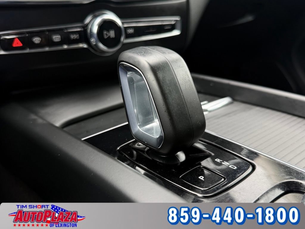Used 2023 Volvo XC60 B5 Core w/ Climate Package AWD/4WD image 20
