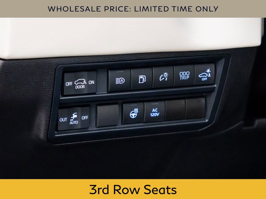 Used 2024 Toyota Sequoia Capstone image 20