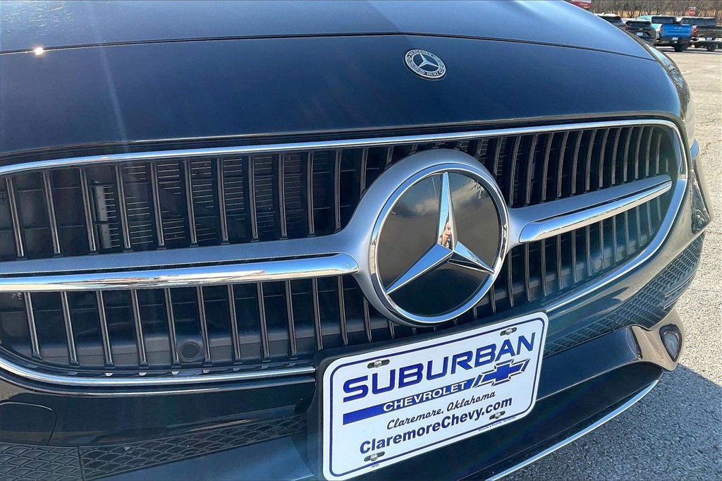 Used 2025 Mercedes-Benz C 300 4MATIC Sedan image 30