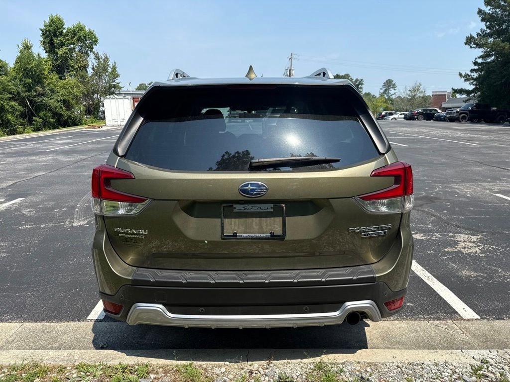 Used 2023 Subaru Forester Touring w/ Popular Package #2 AWD/4WD image 4