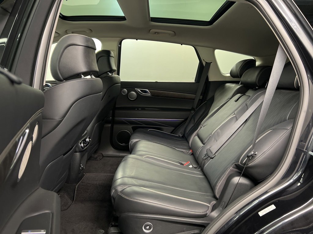 Used 2021 Genesis GV80 2.5T w/ Prestige Package 04 image 31