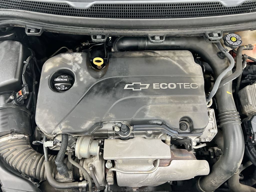 Used 2017 Chevrolet Cruze LS FWD image 24