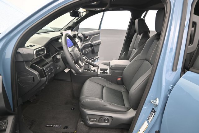 New 2026 Toyota 4Runner Limited AWD/4WD image 12