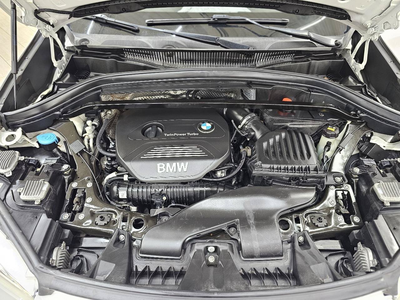 Used 2017 BMW X1 xDrive28i AWD/4WD image 43