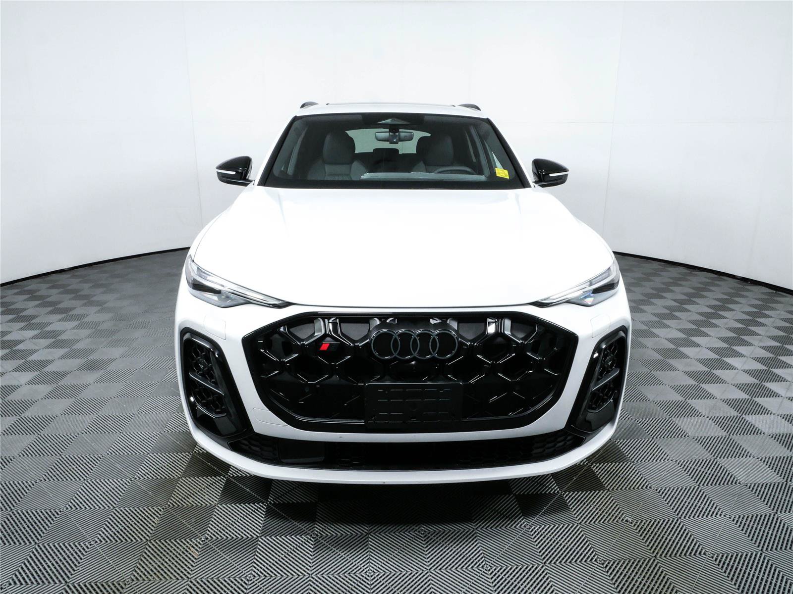 New 2026 Audi SQ5 Prestige AWD/4WD image 29