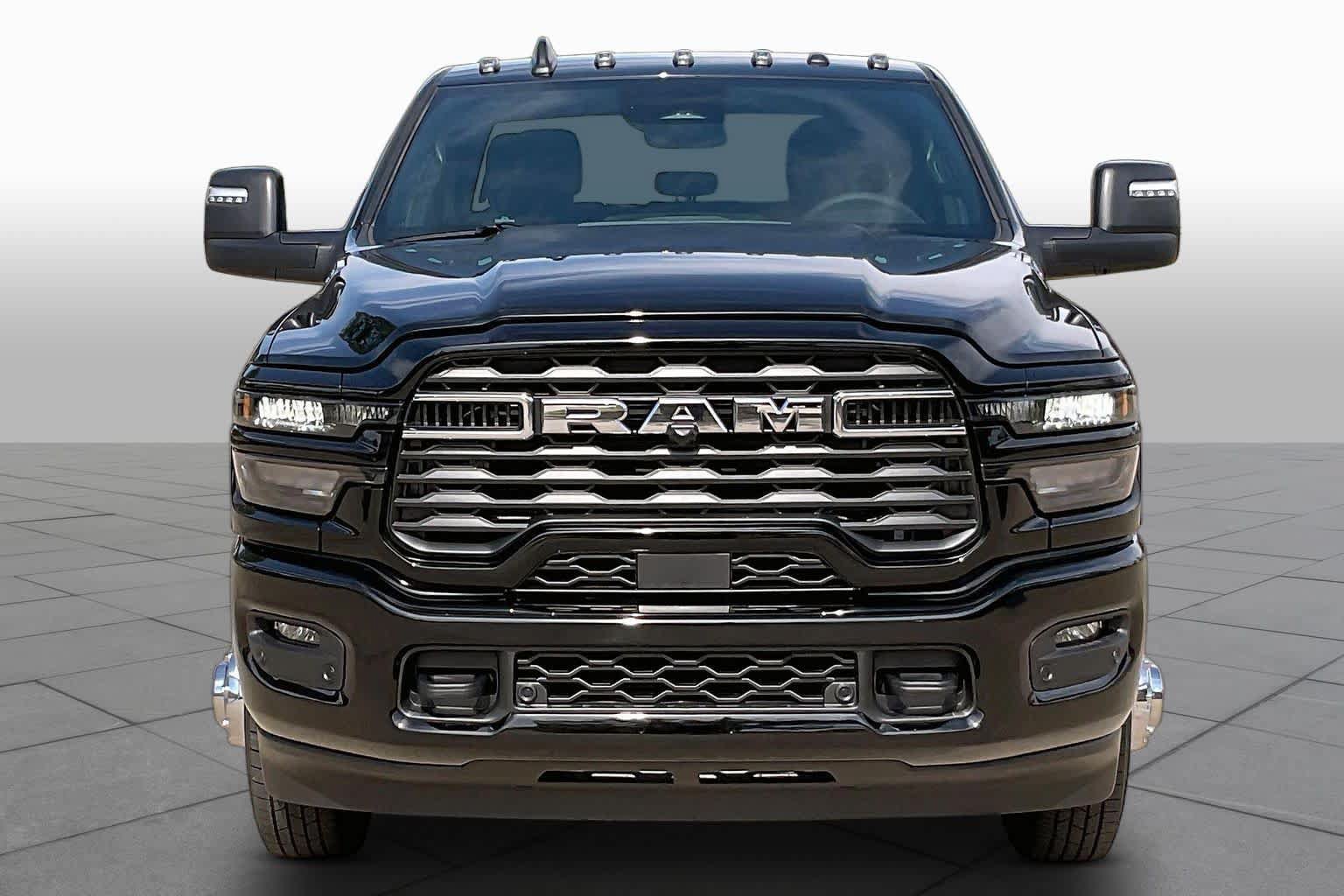 New 2027 RAM 3500 Big Horn AWD/4WD image 3