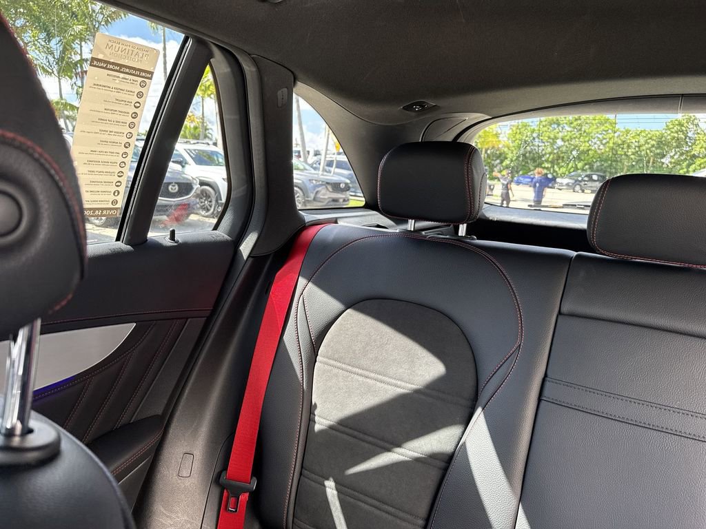 Used 2022 Mercedes-Benz GLC 43 AMG 4MATIC image 17