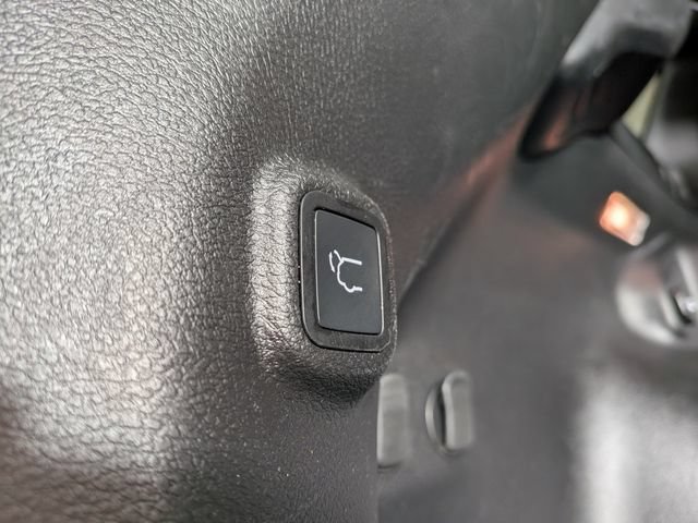 Used 2021 Jeep Cherokee Trailhawk w/ Premium Leather Package AWD/4WD image 11