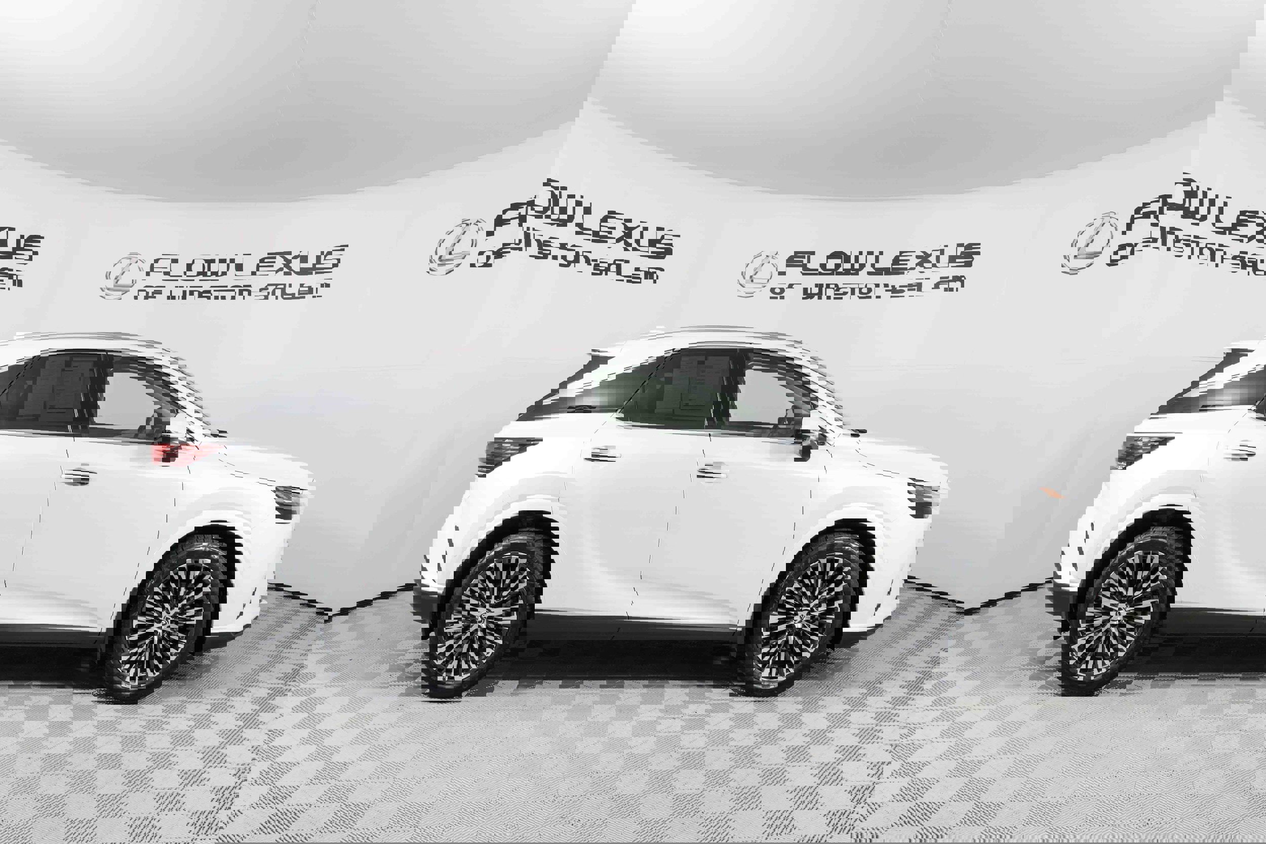 Certified 2024 Lexus RX 350 Premium Plus image 4