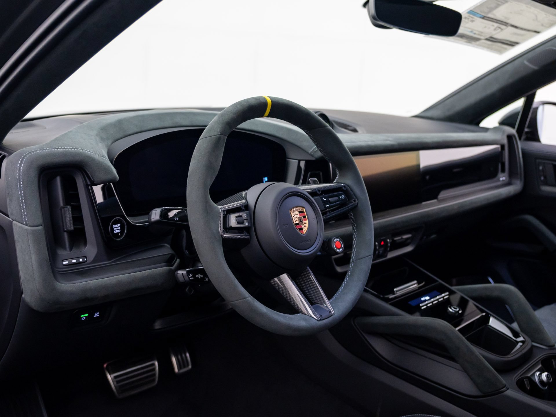 New 2026 Porsche Cayenne Turbo GT AWD/4WD image 4