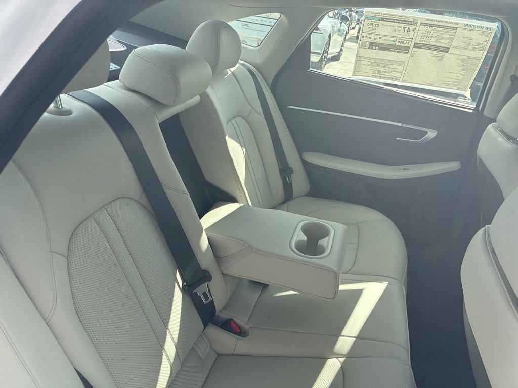 New 2026 Hyundai Sonata Limited FWD image 12