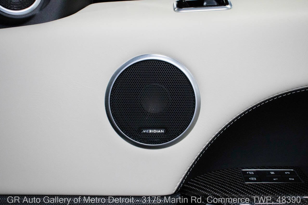 Used 2022 Land Rover Range Rover Sport HST image 36