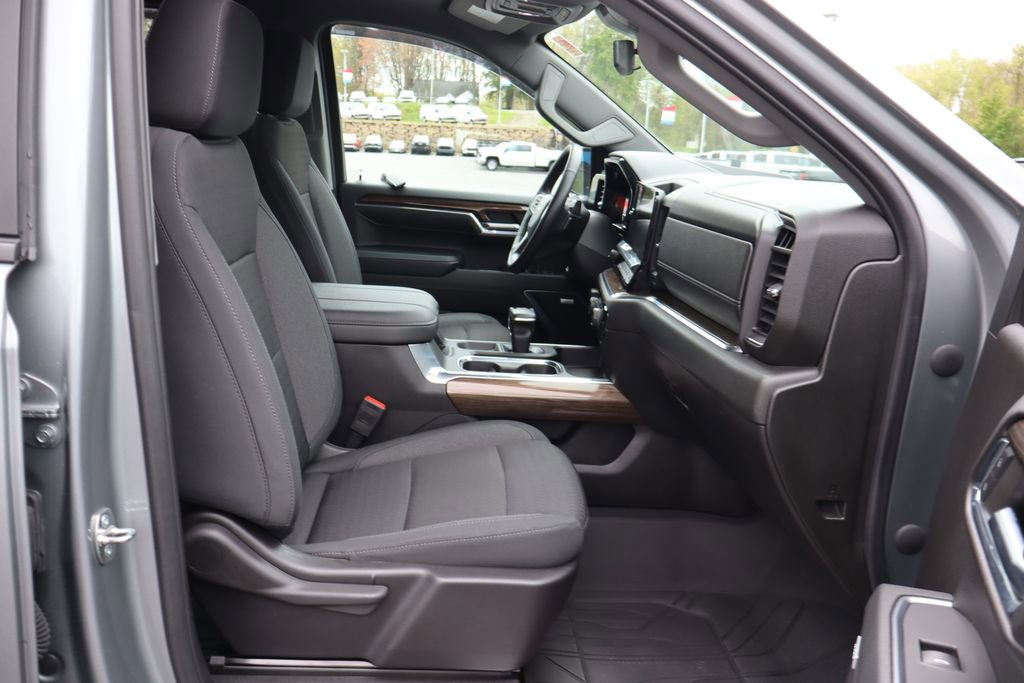 Used 2023 Chevrolet Silverado 1500 RST w/ Rally Edition AWD/4WD image 15