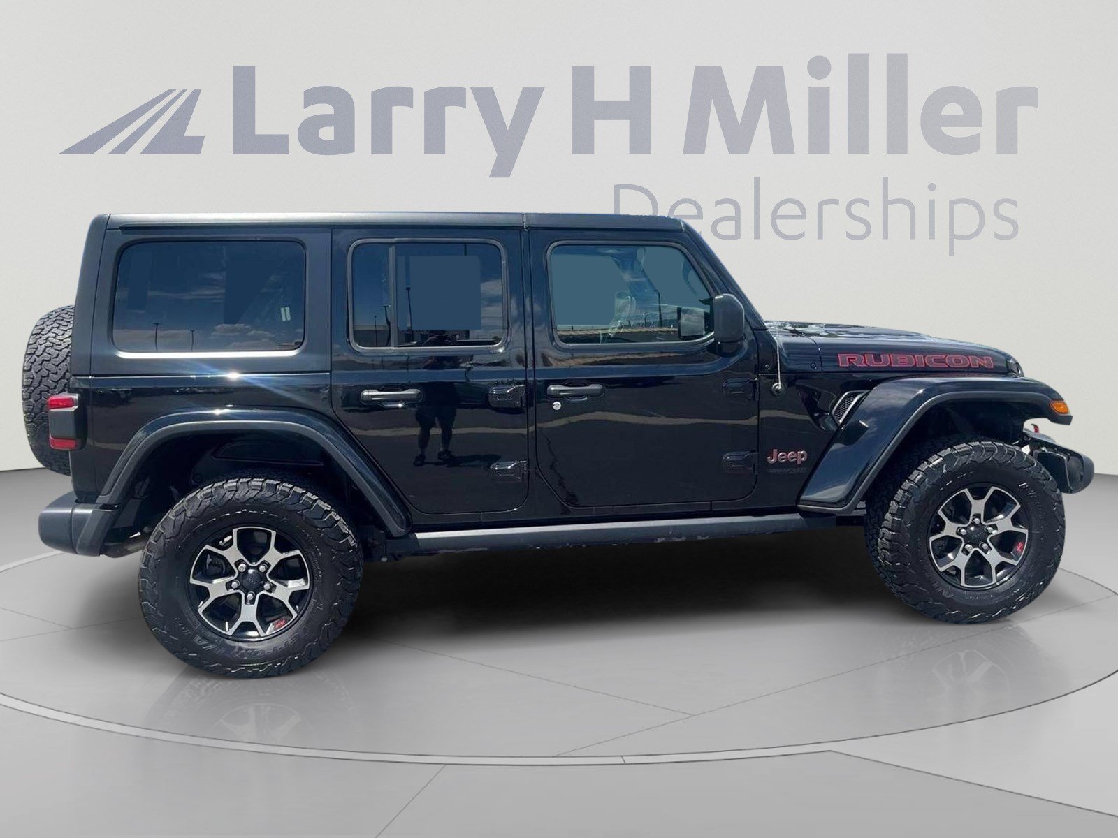 Used 2018 Jeep Wrangler Unlimited Rubicon w/ LED Lighting Group AWD/4WD image 7
