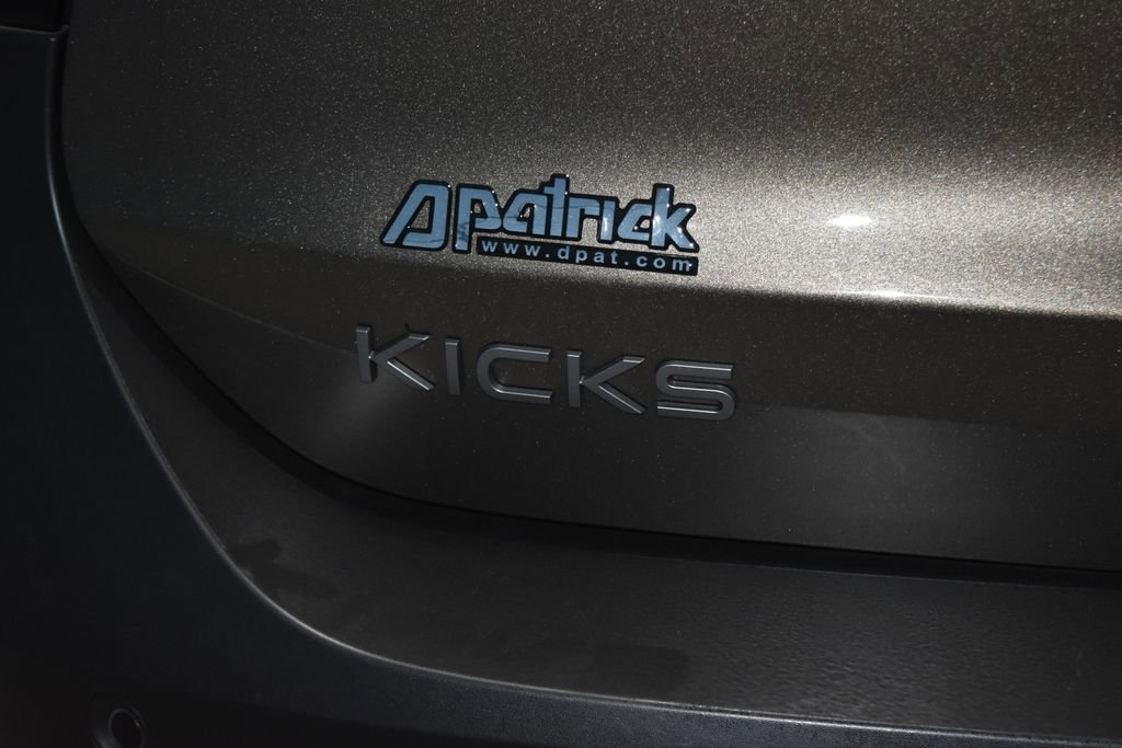 Certified 2025 Nissan Kicks SV FWD image 25