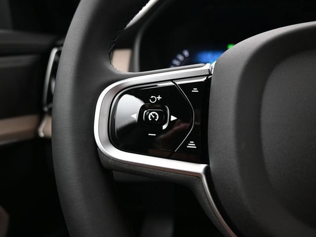 New 2026 Volvo XC90 T8 Plus w/ Protection Package Premier AWD/4WD image 27
